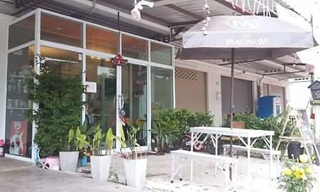 Lemon Tree Motel สุราษฎร์ธานี ภายนอก รูปภาพ