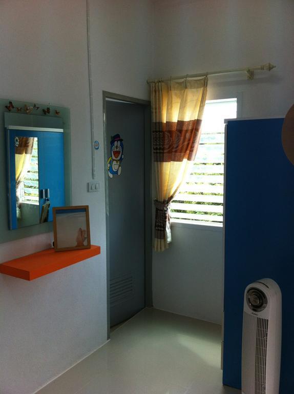 Lemon Tree Motel สุราษฎร์ธานี ภายนอก รูปภาพ